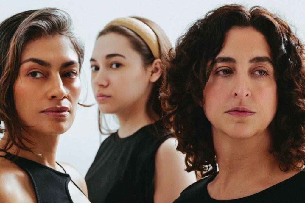 ENTREVISTA LUCIA RIBEIRO 2 Lucía Ribeiro Nominada a actriz revelación actuación teatro revista gente sinaloa