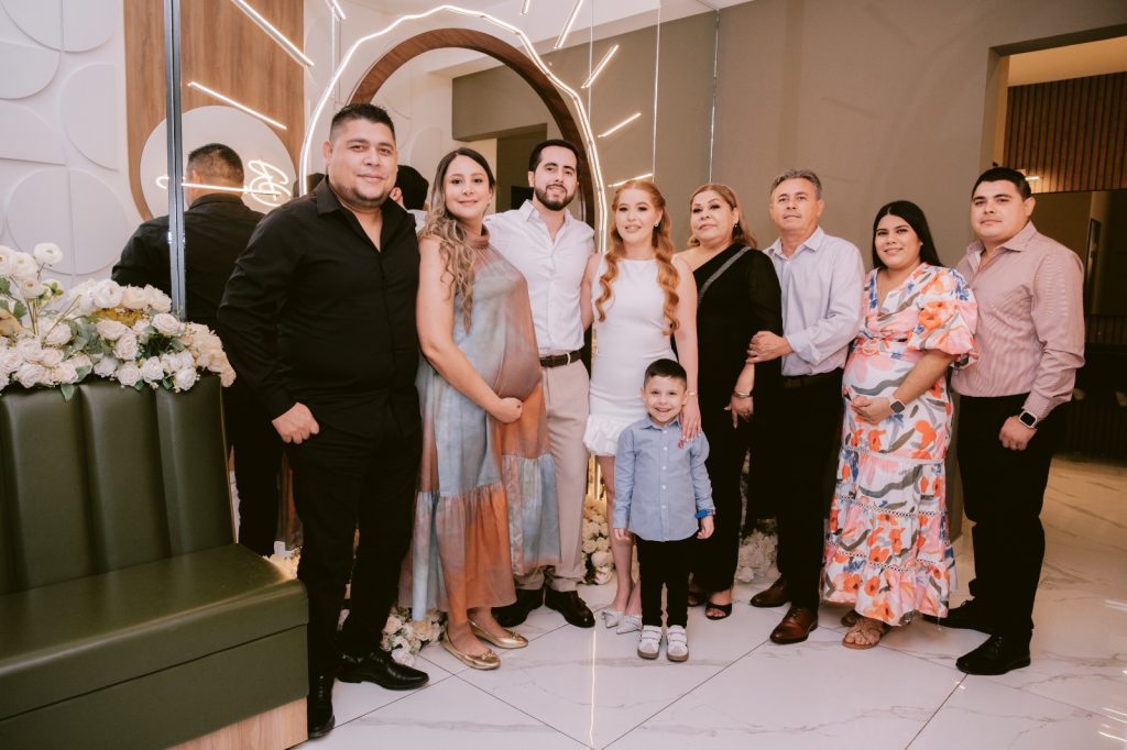 PEDIDA DE MANO Jan y Jesus 8 Jan y Jesús se hacen una promesa de amor