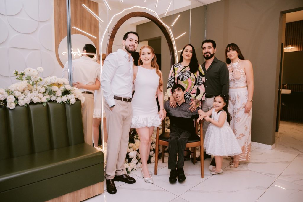 PEDIDA DE MANO Jan y Jesus 9 Jan y Jesús se hacen una promesa de amor