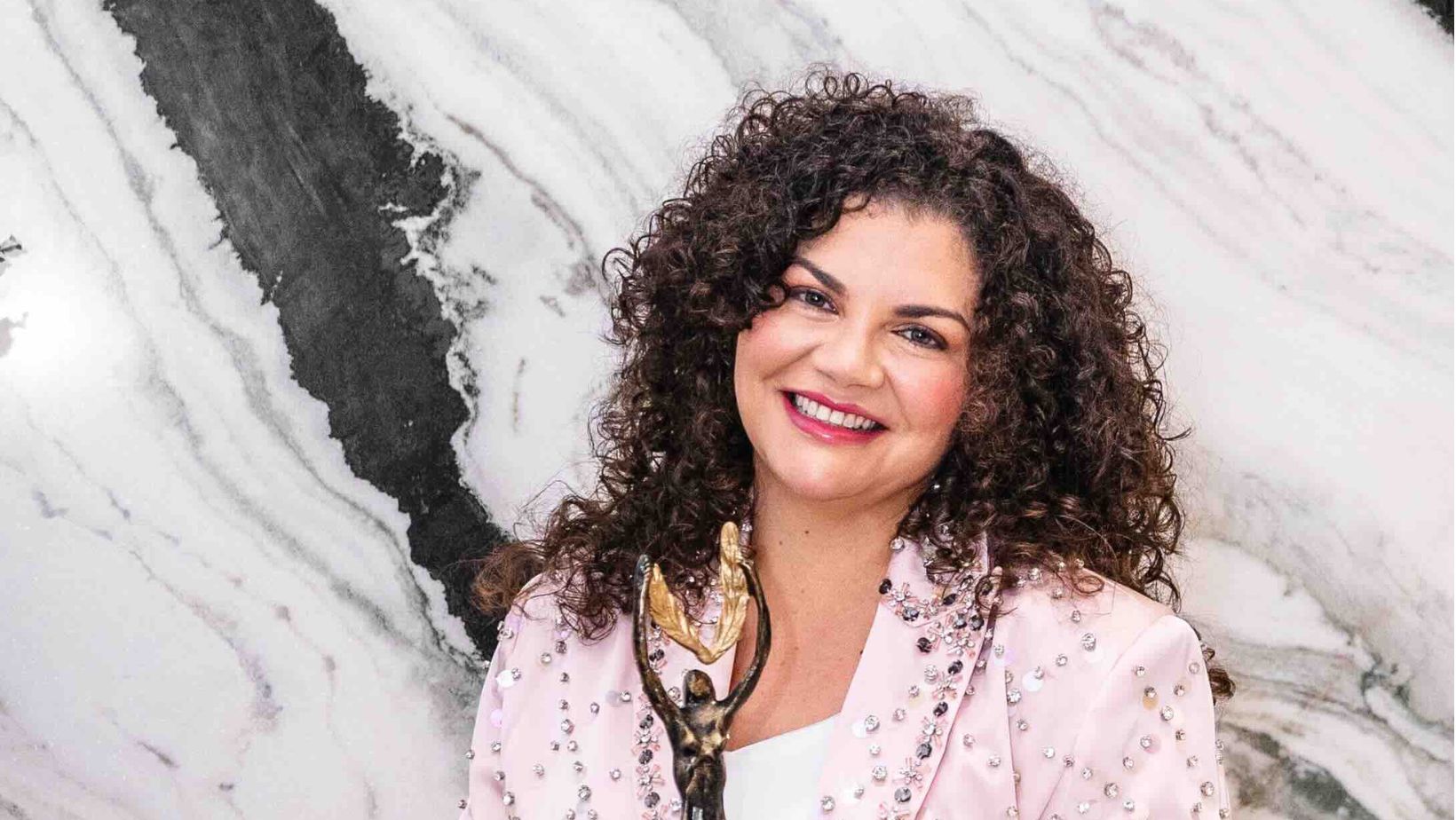 LIZBETH cruz planas de oro revista gente sinaloa empresarial 2025