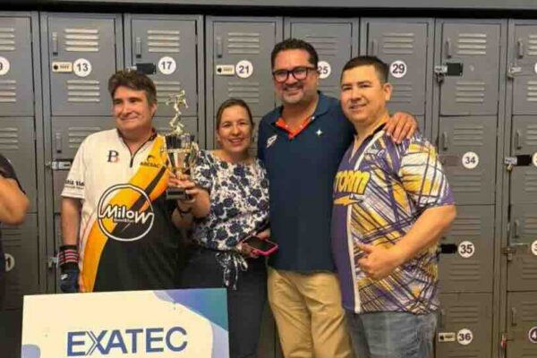 EXATEC Sinaloa torneo de boliche con causa 2 1er lugar
