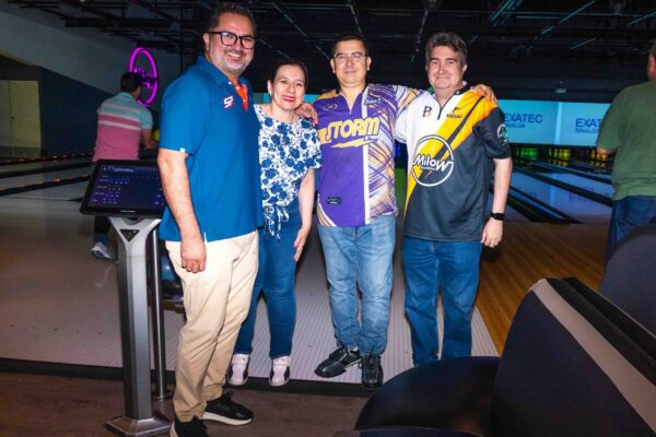 EXATEC Sinaloa torneo de boliche con causa 8