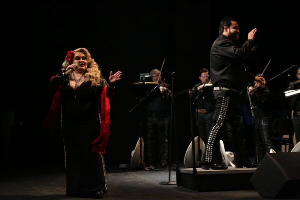 Sheyla Tadeo revista gente sinaloa culiacan