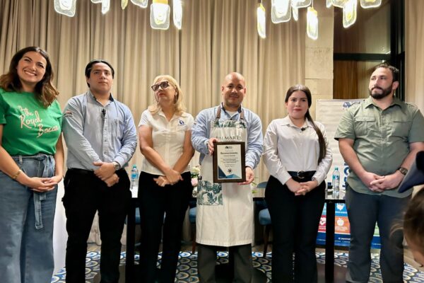 86723240-ec9f-43ff-93f9-fe213979e033