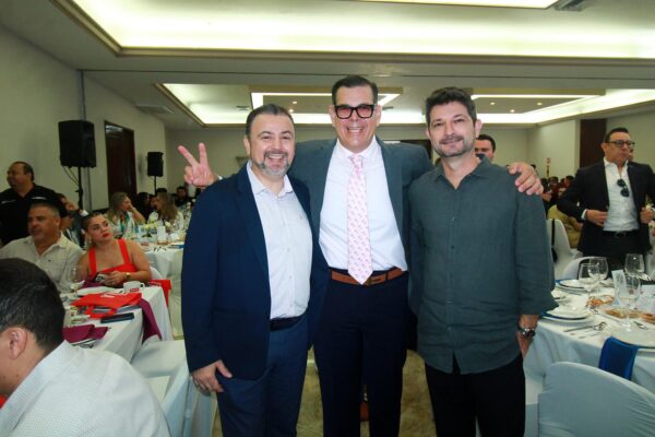 Alvaro Gutiérrez, Roque Mascareño y Arturo Ibarra