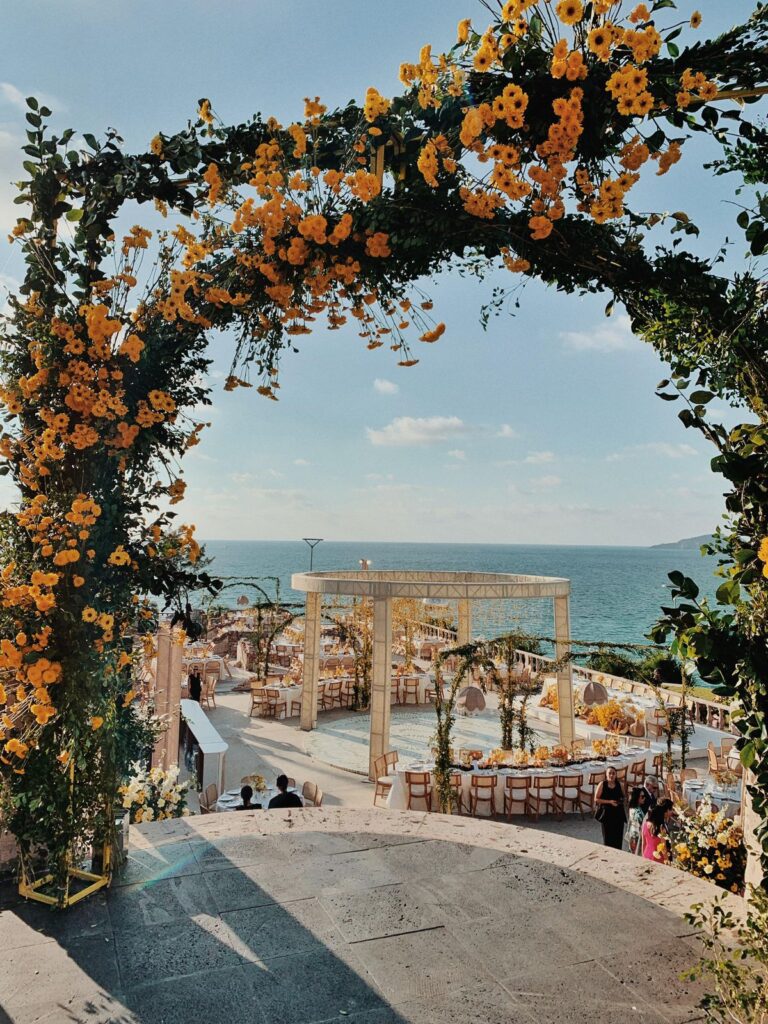BODA dorada mazatlan DANA Y LUIS 12 Luis Jorge Castañeda Ley y Dana Ocampo Bastidas