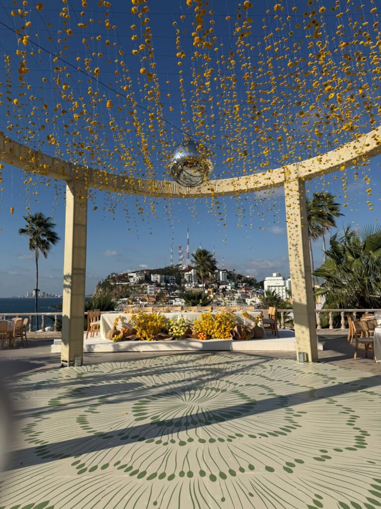 BODA dorada mazatlan DANA Y LUIS 6