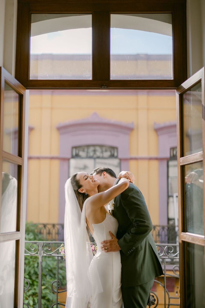 BODA dorada mazatlan DANA Y LUIS 7