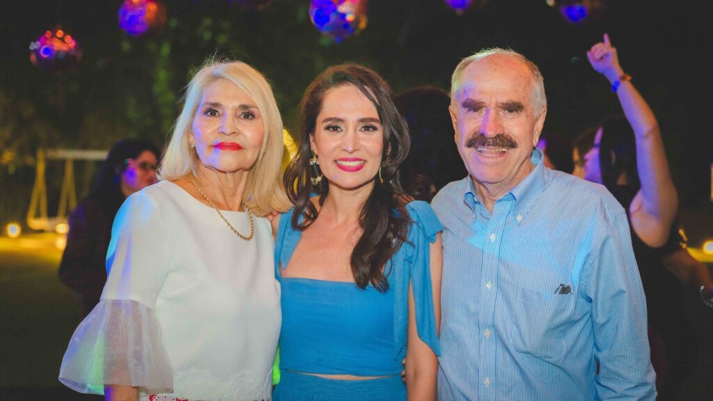 CUMPLE DORINA LARA 1 CUMPLE DORINA LARA lasa revista gente sinaloa salon luxemburgo