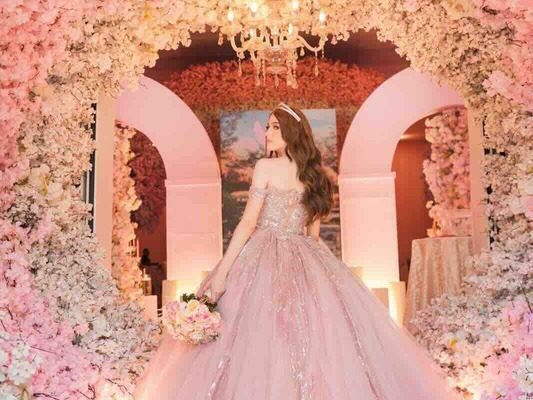 Kristina Álvarez Urrea XV Años revista gente sinaloa