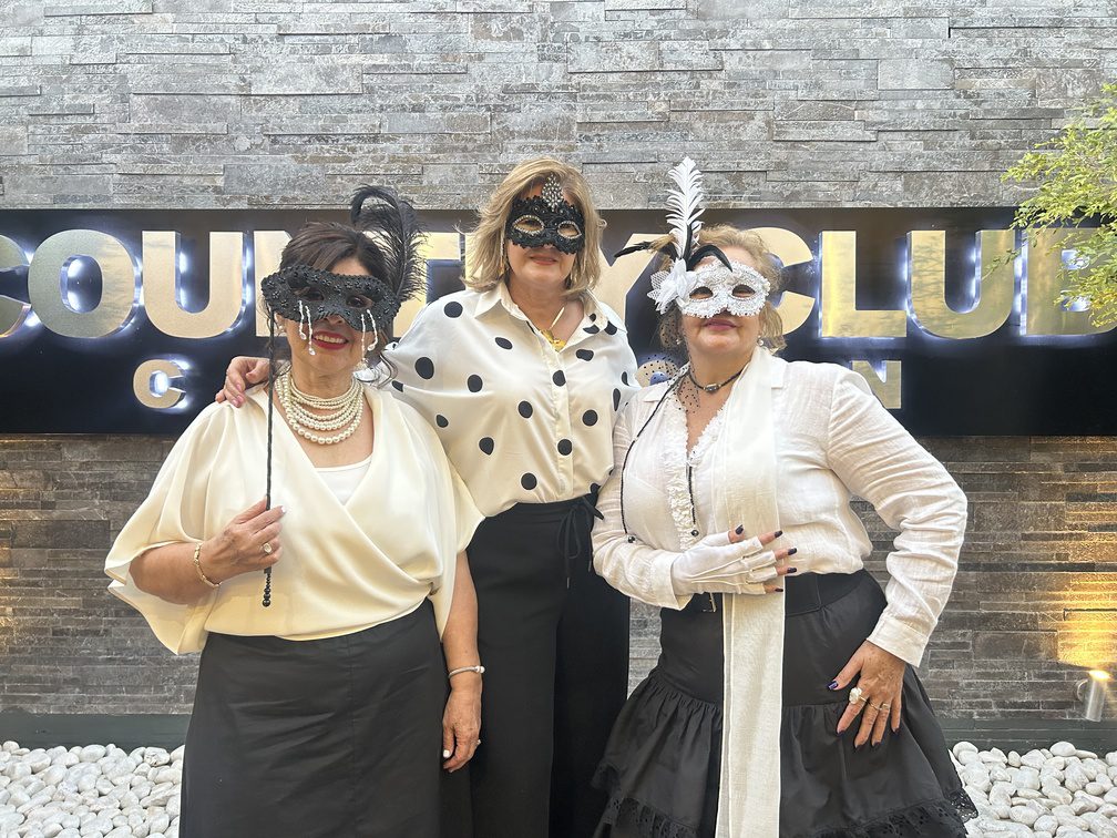 Mascarada Black & White Country Club revista gente sinaloa culiacan