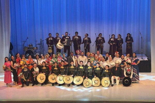 Tec Gala Folklorica gente sinaloa 11