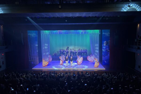 Tec Gala Folklorica gente sinaloa 6