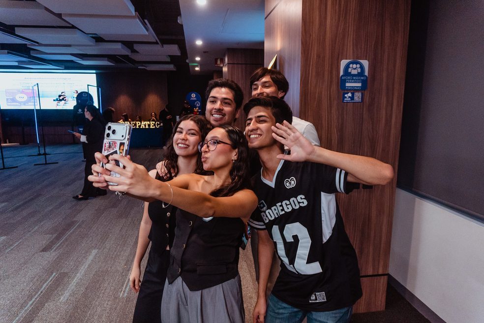 preparatoria tec sinaloa bienvenisa revista gente