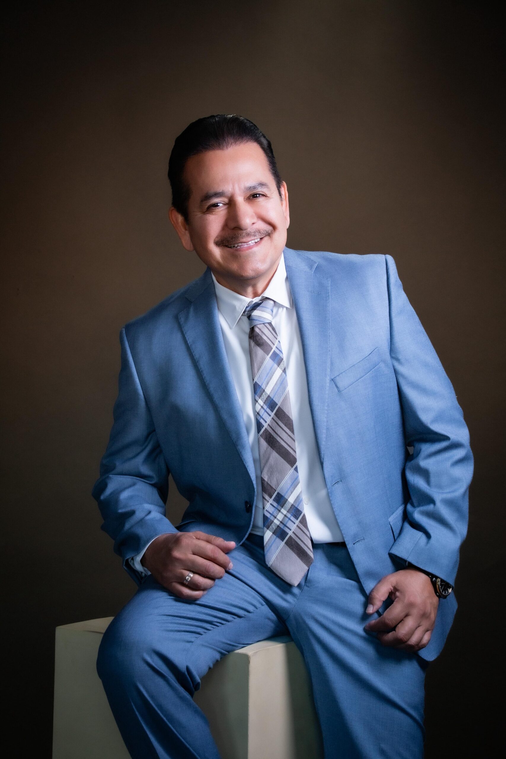 Dr. Luis Alfredo Dorantes Álvarez revista gente sinaloa
