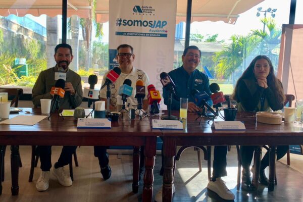 JAP DESAYUNO CON MEDIOS 7