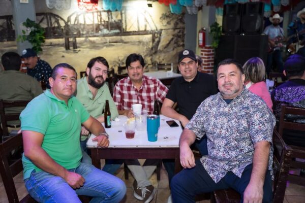 REINAUGURACIÒN BAR 7MARES 7_DSC9650