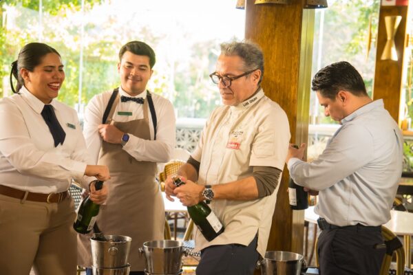 premio cayenna guia restaurantes 250 revista gente sinaloa