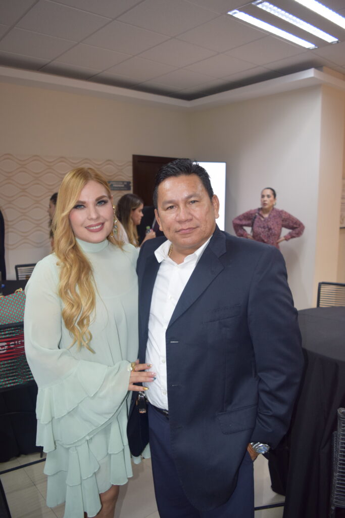 Denisse Lizárraga y Saúl Santana