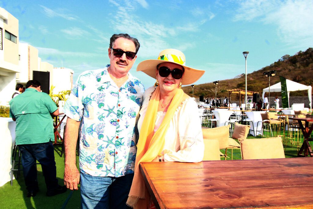 Impulsa Inmuebles inaugura Residencial Veredas en el norte de Mazatlán Jose Pablo Guemaz y Modesta de Guemaz