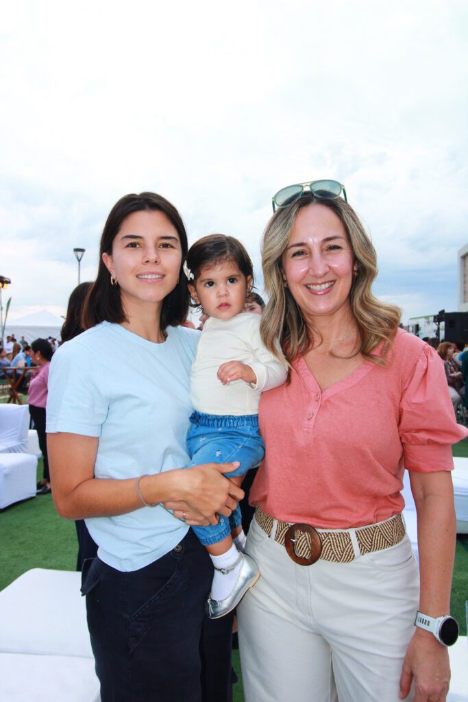 Impulsa Inmuebles inaugura Residencial Veredas en el norte de Mazatlán Maricela de Toledo, Augusta Toledo y Carmen Clouthier Impulsa Inmuebles inauguración Residencial Veredas en el norte de Mazatlán impulsa revista gente sinaloa