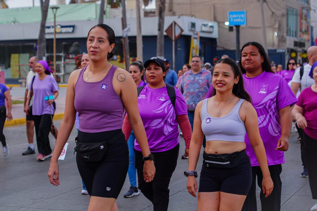 DSC00452 mazatlan 8m sinaloa revista gente lifestyle marcha malecón
