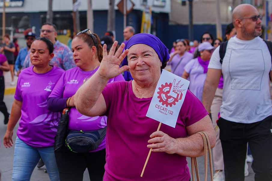 DSC00453 mazatlan 8m sinaloa revista gente lifestyle marcha malecón