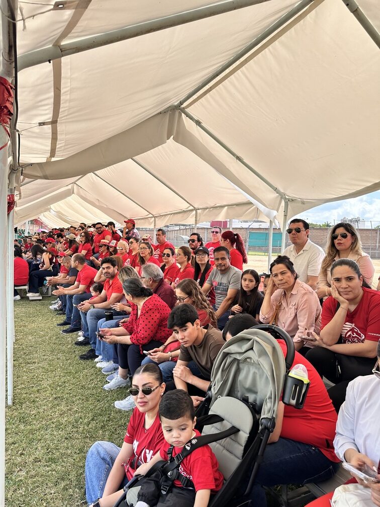 IMG_9574 Rojos y azules revista gente 2026 sinaloa culiacan