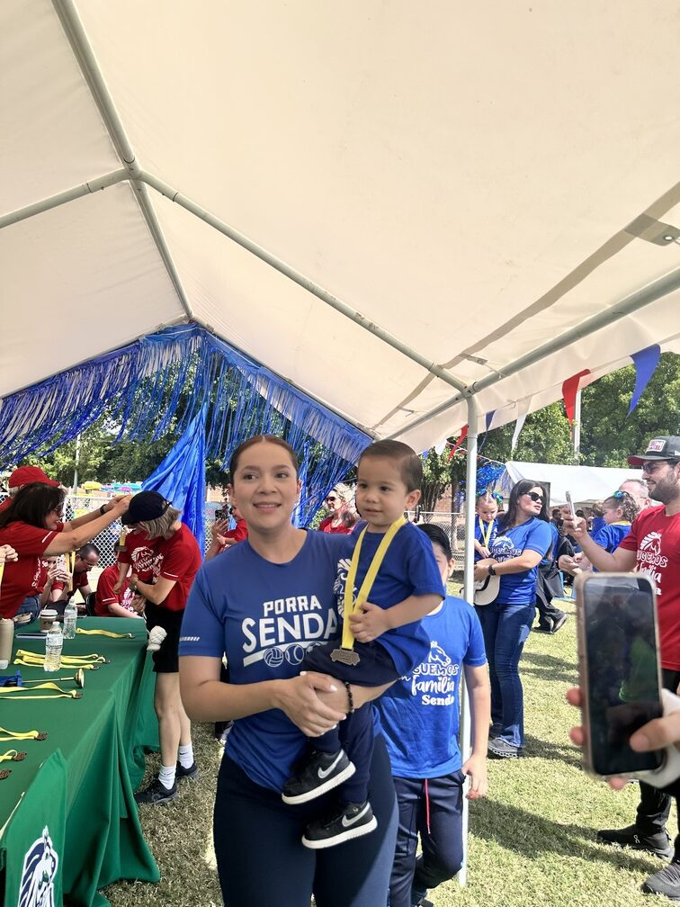 IMG_9606 Rojos y azules revista gente 2026 sinaloa culiacan